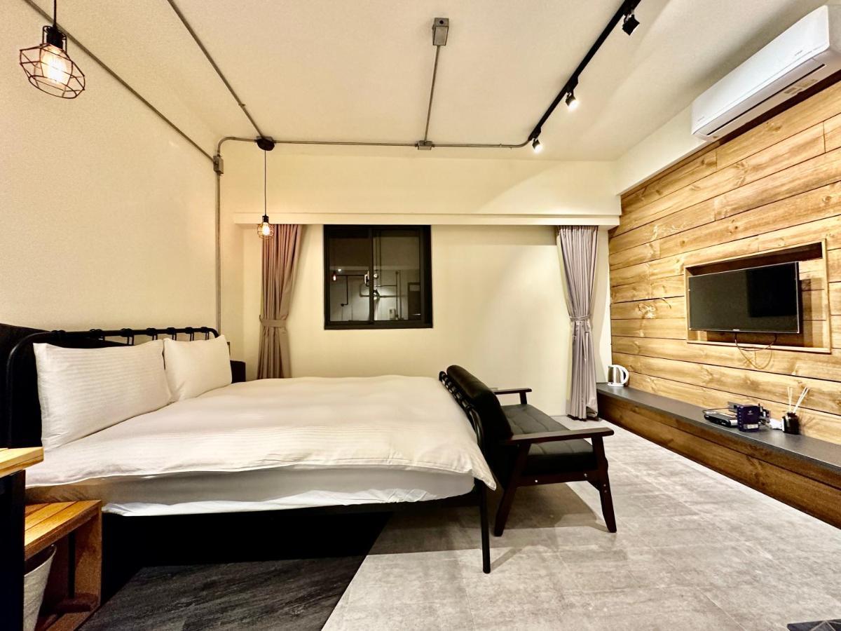 小鹿 Homestay Taichung Buitenkant foto