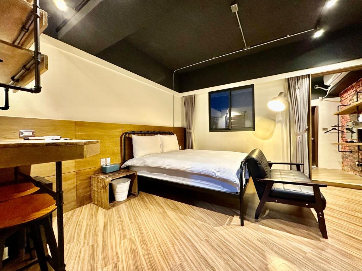 小鹿 Homestay Taichung Buitenkant foto